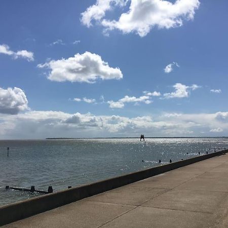 Gordon Villa - A Seaside Escape Harwich Exteriér fotografie