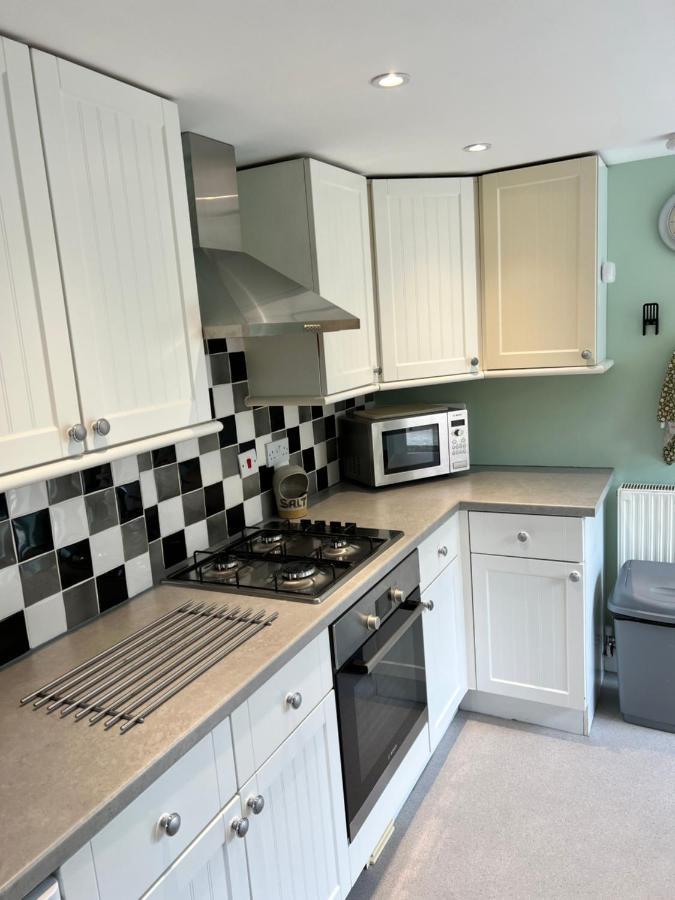 Gordon Villa - A Seaside Escape Harwich Exteriér fotografie