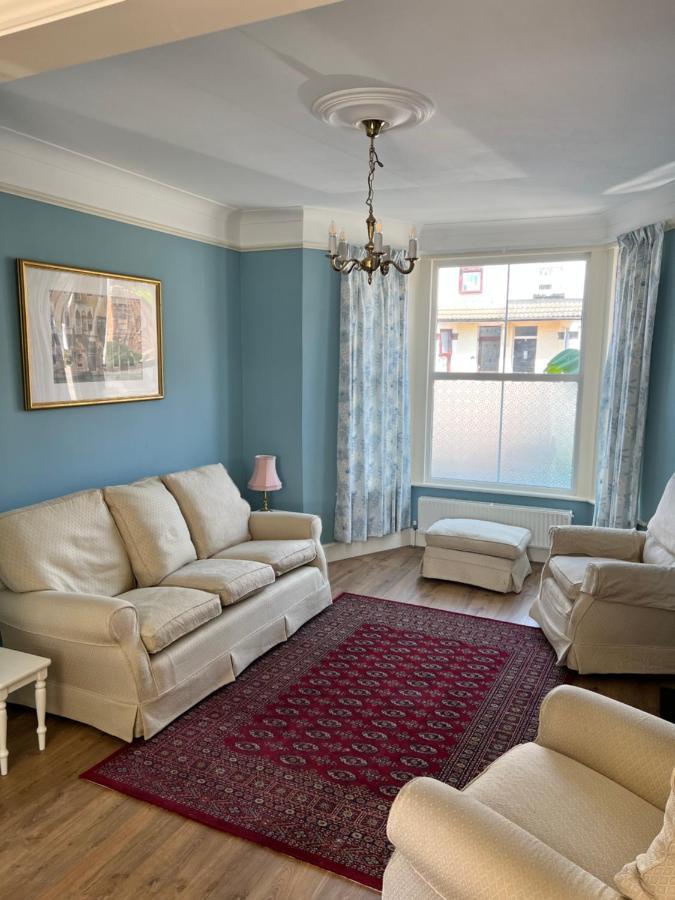 Gordon Villa - A Seaside Escape Harwich Exteriér fotografie